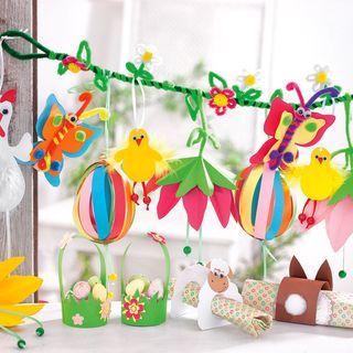 Instructions: Easter decoration made from clay paper and chenille wire