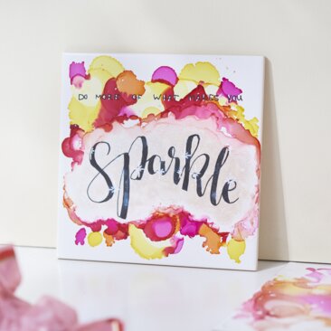 Fliese mit Alcohol Ink