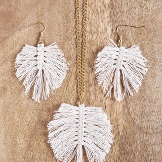 selbstgemachter Schmuck Makramee