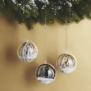 kugeln mit steckmotiv