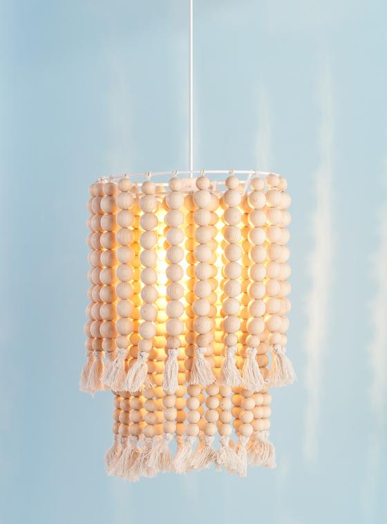 Lampenschirm aus Holzkugeln selber machen