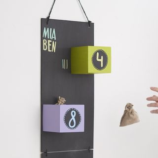 Wurfspiel für Kinder selber bauen