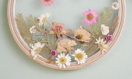 stickring mit trockenblumen