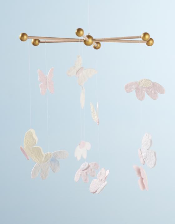 Schmetterling Mobilé aus handgeschöpftem Papier