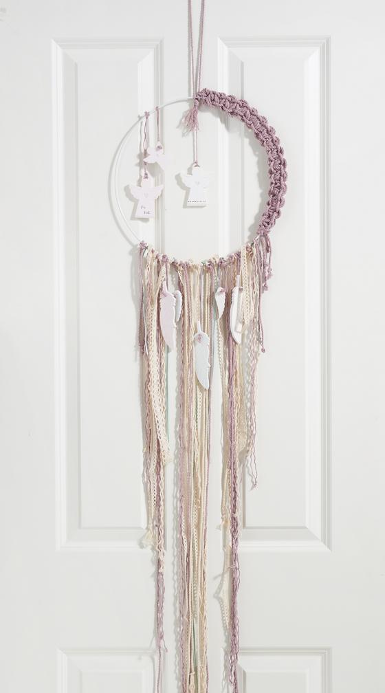 Traumfänger mit gegossenen Anhängern