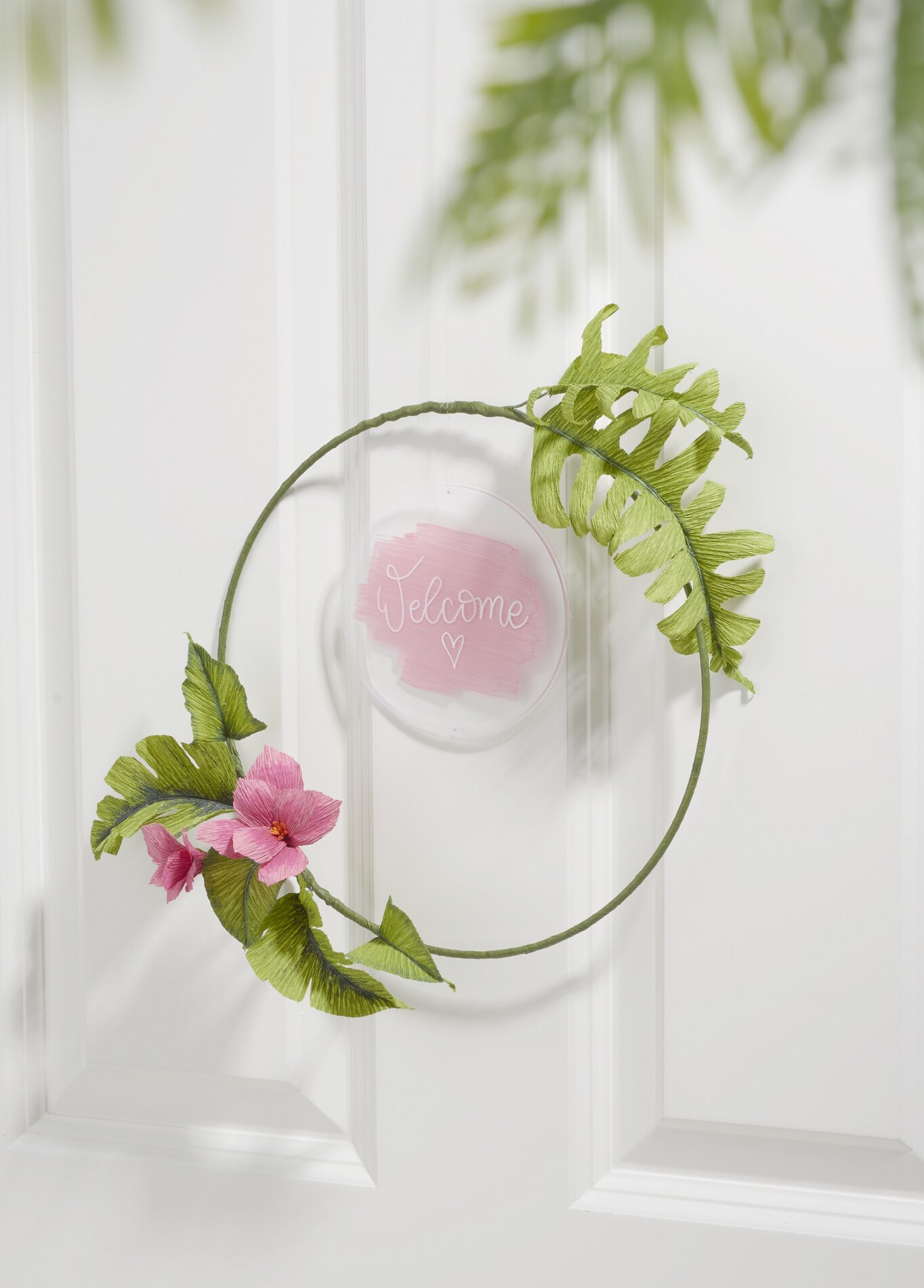 Tropischer Dekoring für die Tür