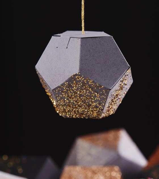 Papierschmuck Diamanten