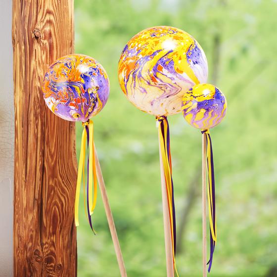 mamorierte gartenkugeln