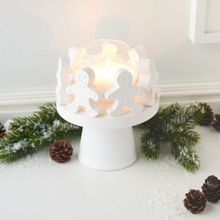 Lebkuchenmännchen-Kerzenhalter gießen