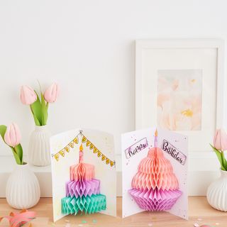 Pop-up cards with music