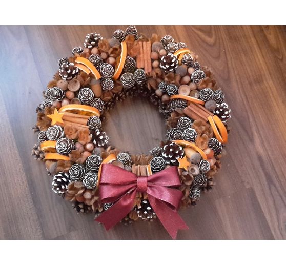 228_binci_Selbstgemachter Duftkranz_Kategorie Natur