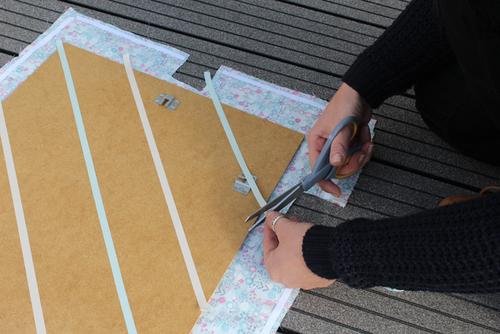 Memoboard aus Bilderrahmen selbstgemacht Schritt 2 Memoboard selber machen Anleitung Schritt 2