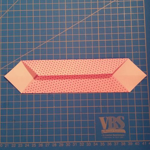 Origami Anleitung Herz Schritt 10 Anleitung Origami falten Herz mit Schachtel