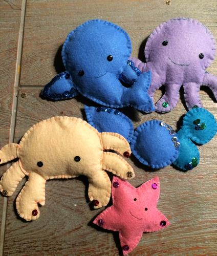 Mobile Basteln - Meerestiere & Tropfen Mobile Bastelanleitung - Meerestiere & Tropfen