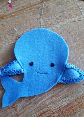 Mobile Basteln - Wal mit Flossen Mobile Bastelanleitung - Wal mit Flossen