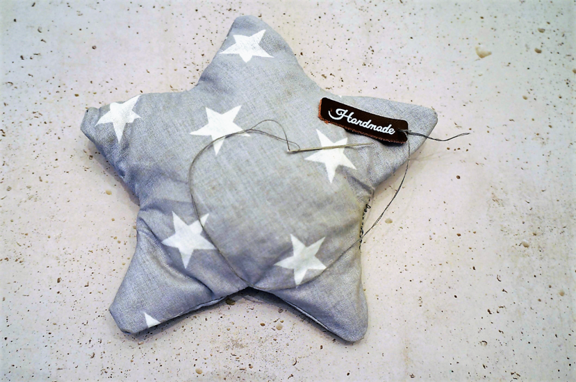 Kirschkernkissen in Sternform: Label