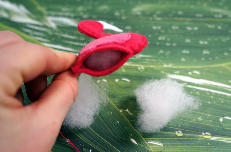 Wandbild Flamingo: Flamingo mit Füllwatte Tropical Flamingo selber basteln