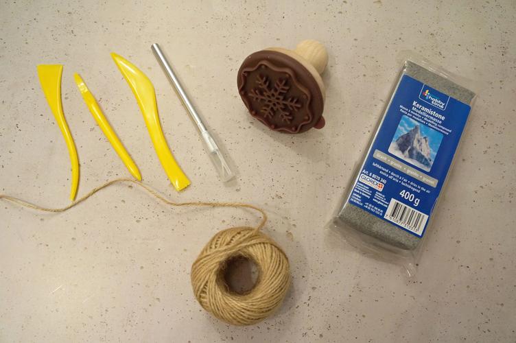Geschenkanh&auml;nger selber machen Materialien