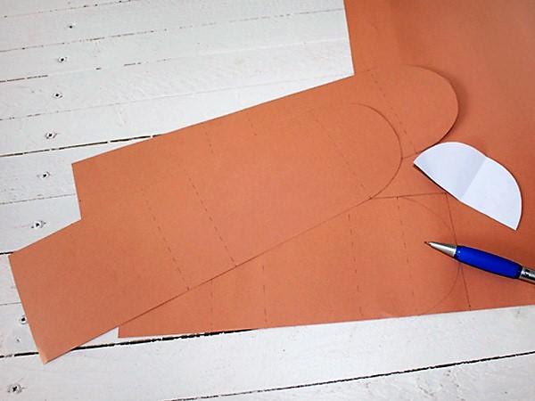 Osterhasen Geschenkverpackung: ausschneiden Osterhasen Geschenkverpackung aus Pappe einfach selber machen auch für Kinder