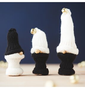 Männchen aus Garnrollen gestalten