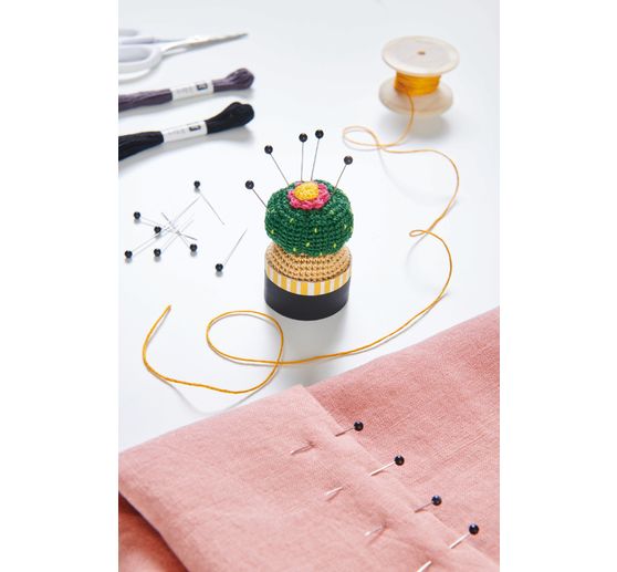 Rico Design Essentials Crochet