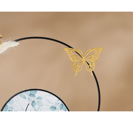 Wooden stand for rings