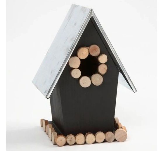 Tit nest box / bird house