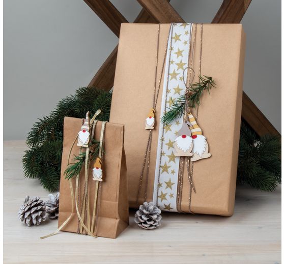 Ozdobne zawieszki "Skrzaty", ze sznurkiem