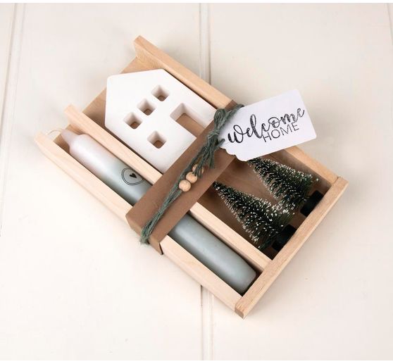 Zestaw drewnianych "klocków i desek"