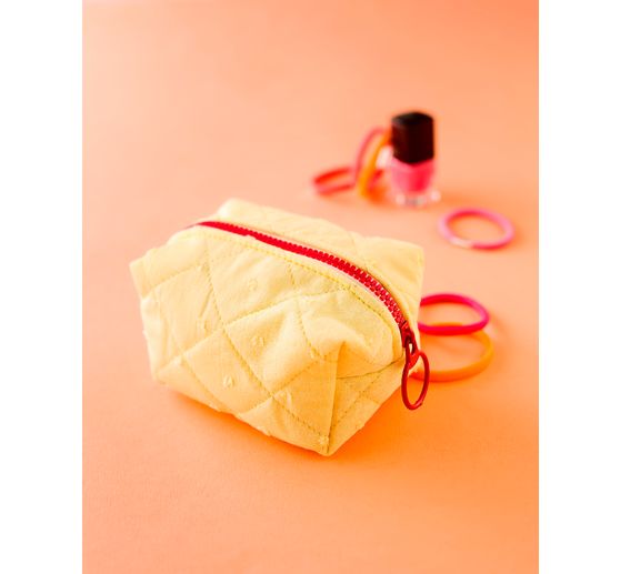 Book "Näh mit! Neues aus der Kindernähschule"