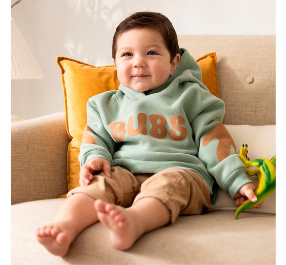 Cricut Maker 4 + Essentials Bundle