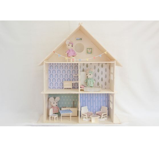 Miniature house/Doll's house