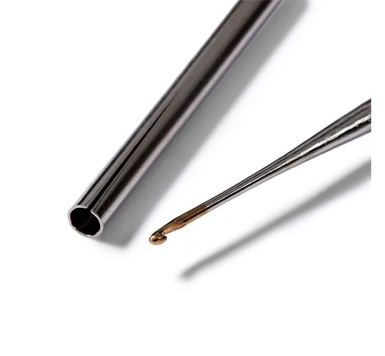 Prym crochet hook with protective cover