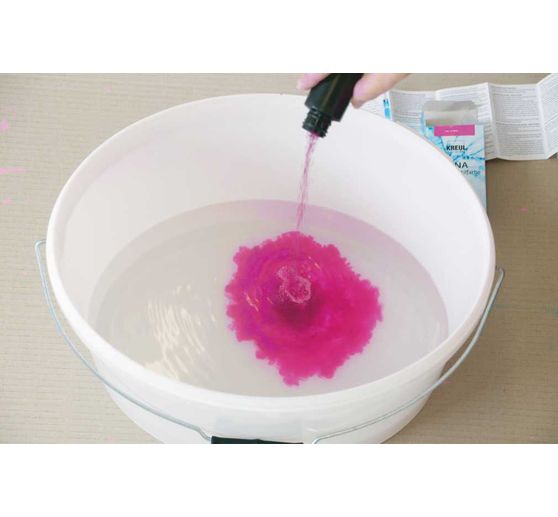 KREUL Javana Batik textile paint