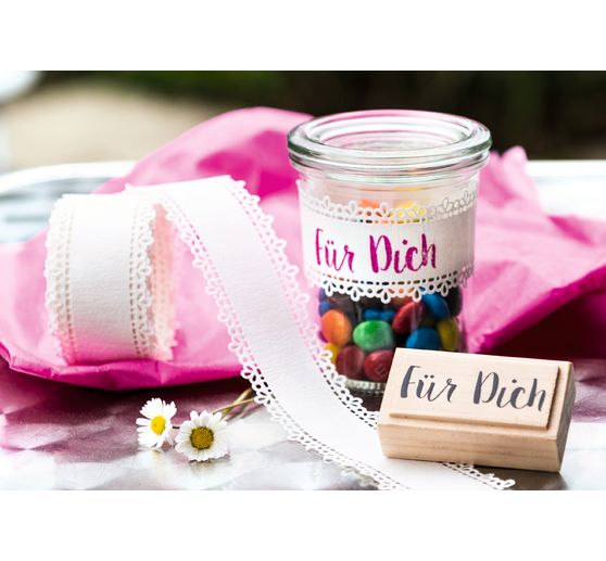 Obramowanie z papierowej koronki