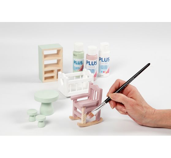 Miniaturowy stolik i taboret